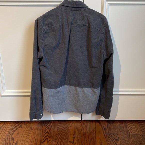 Abercrombie & Fitch Muscle fit 2-tone shirt - Picture 3 of 3